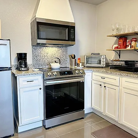 Villa Full-Kitchen 2Br Near Plaza District #31A Oklahoma Stadt Exterior foto